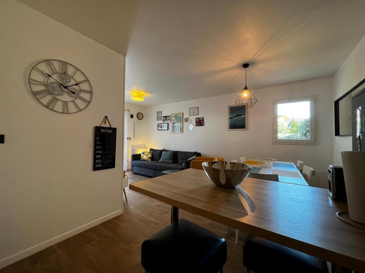 Bel Appartement T3 Avec Jardin, Piscine Et Parking, Proche Plage A Hendaye - Fr-1-239-739 Exterior photo
